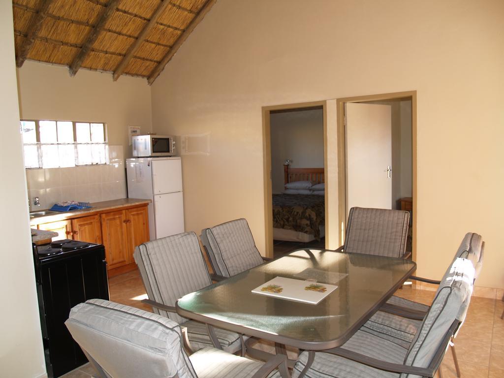 Elandskloof Trout Farm Guest House Dullstroom Bilik gambar